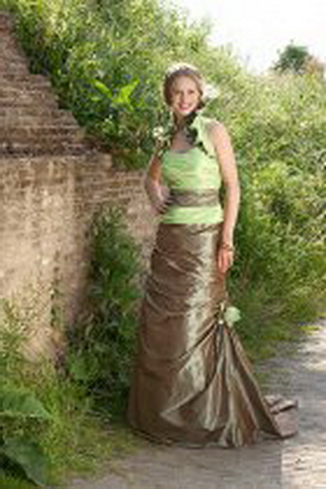 brautkleid-grn-10-9 Brautkleid grün