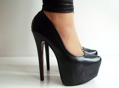dunkelrote-high-heels-01-13 Dunkelrote high heels