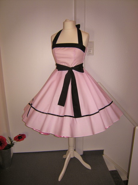 kleid-mit-petticoat-37-16 Kleid mit petticoat