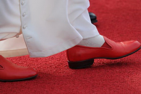 papst-rote-schuhe-67-11 Papst rote schuhe