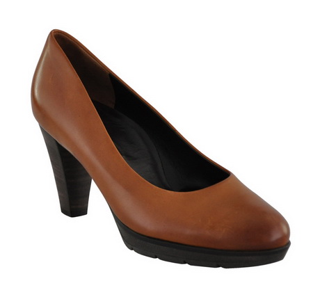 pumps-cognac-09-18 Pumps cognac