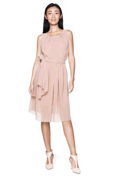 Die wahre Kür der Hervorragenden Schuhe + Rockabilly Kleid Festlich Zu Rockabilly Kleid Festlich Fashionaccessoires oder edele Schmuckstücke. Wie ihr Rockabilly Kleid Festlich kostengünstig einkaufen solltet, haben wir euch schon gezeigt. Doch ohne schicken Modeschmuck ist kein modisches Kleid perfekt. Je nach Ausschnitt könnt ihr einen dezenten, eng anliegenden Halsschmuck oder ein auffälliges Collier aussuchen.