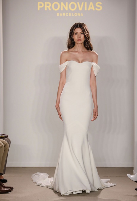 pronovias-2018-kollektion-36_7 Pronovias 2018 kollektion