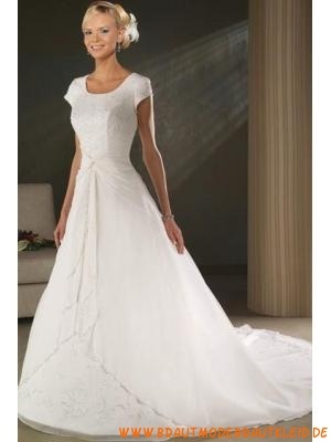 brautkleid-mit-armeln-schlicht-94_7 Brautkleid mit ärmeln schlicht