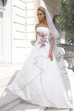 hochzeitskleider-farbig-schlicht-65_3 Hochzeitskleider farbig schlicht