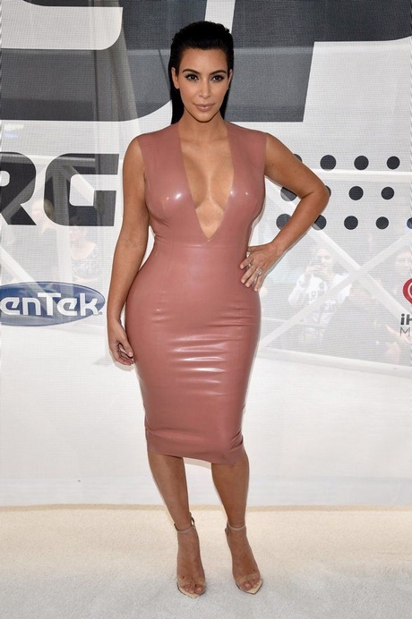 kim-kardashian-kleider-40_10 Kim kardashian kleider
