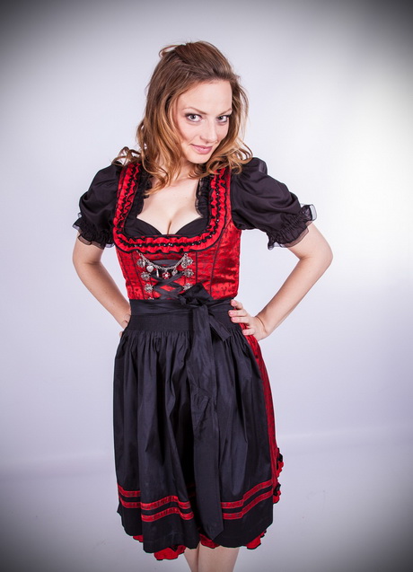 dirndl-schwarz-rot-21_18 Dirndl schwarz rot