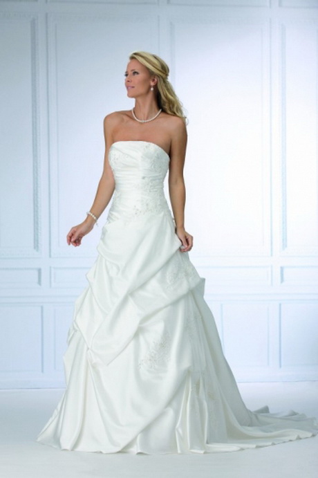 brautkleid-kleine-frau-01-9 Brautkleid kleine frau