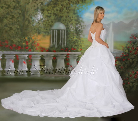 brautkleid-schleppe-48-16 Brautkleid schleppe