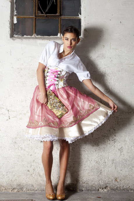 designer-dirndl-85-14 Designer dirndl