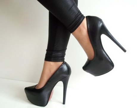 high-heels-schwarz-rote-sohle-87-16 High heels schwarz rote sohle