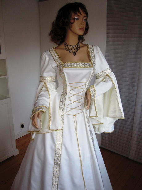 mittelalter-brautkleid-41-12 Mittelalter brautkleid