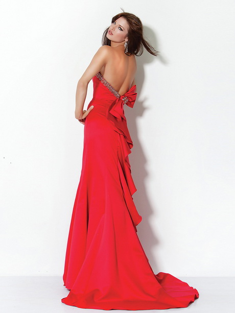 rotes-kleid-rckenfrei-81-20 Rotes kleid rückenfrei