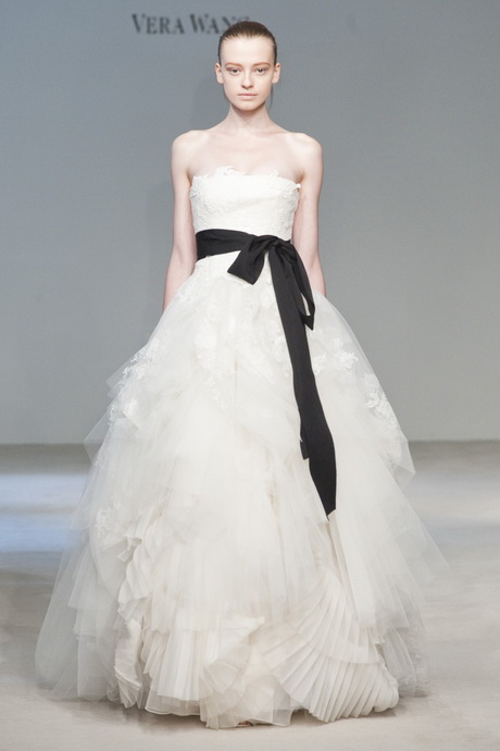 vera-wang-wedding-dress-13-15 Vera wang wedding dress