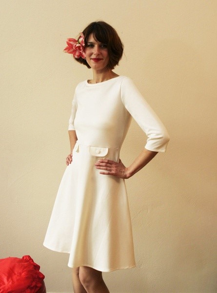 Cremefarbenes kleid standesamt