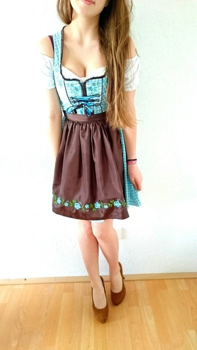 blau-braunes-dirndl-65_2 Blau braunes dirndl