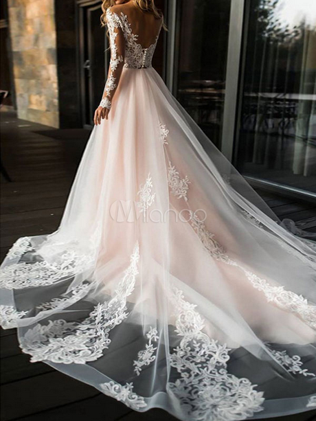 brautkleid-2021-ruckenfrei-59 Brautkleid 2021 rückenfrei