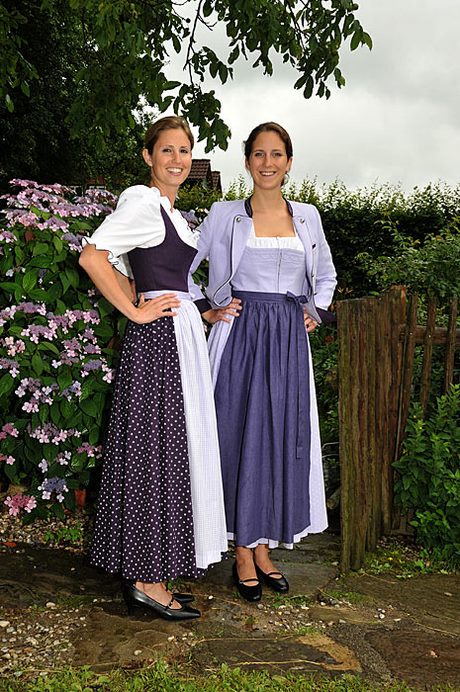 dirndl-lila-lang-42_17 Dirndl lila lang