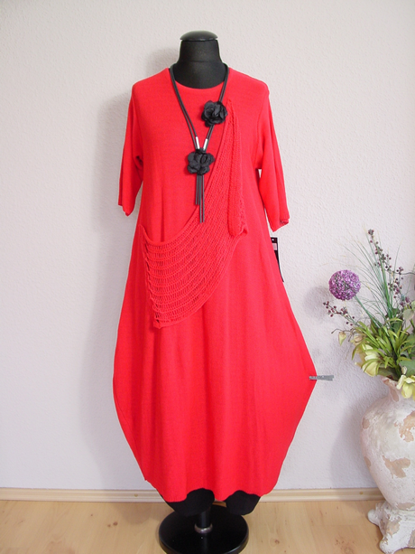 strickkleid-rot-schwarz-81 Strickkleid rot schwarz