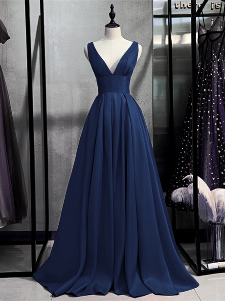 abendkleid-schlicht-elegant-82_14 Abendkleid schlicht elegant