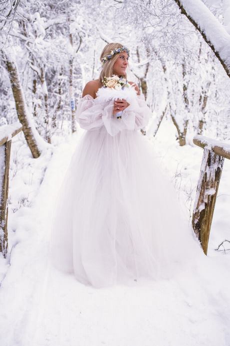 brautkleid-kurz-winter-03 Brautkleid kurz winter