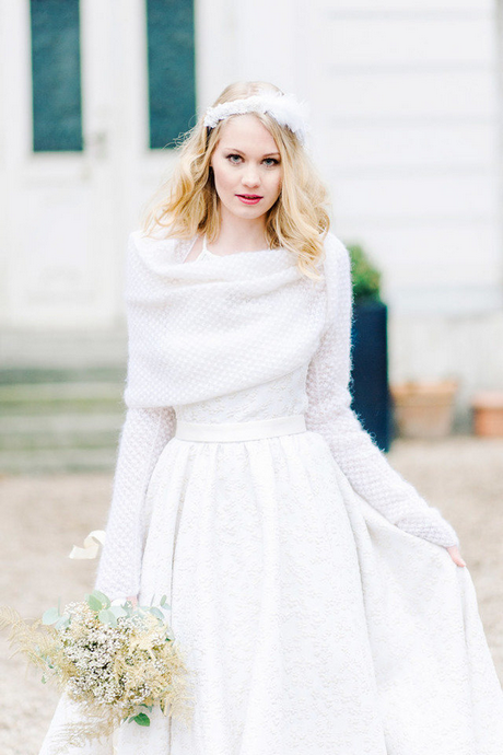 brautkleid-kurz-winter-03 Brautkleid kurz winter