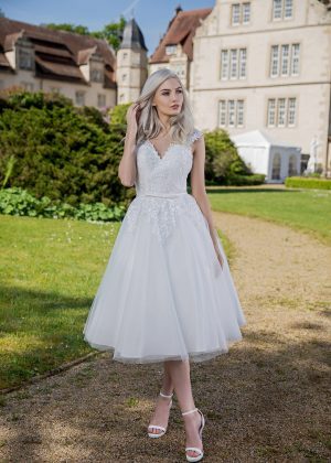 hochzeitskleid-brautkleid-kurz-24_7 Hochzeitskleid brautkleid kurz