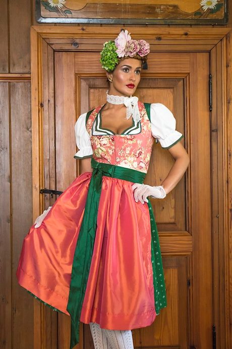 moderne-dirndl-2023-60_12 Moderne dirndl 2023