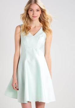 kleid-kurz-grn-29 Kleid kurz grün