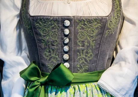 dirndl-oktoberfest-2019-96_3 Dirndl oktoberfest 2019