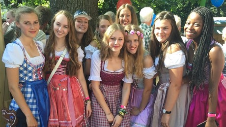 frauen-dirndl-78_3 Frauen dirndl