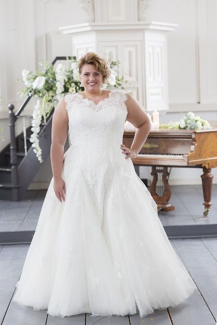 brautkleider-xxl-2020-17_4 Brautkleider xxl 2020
