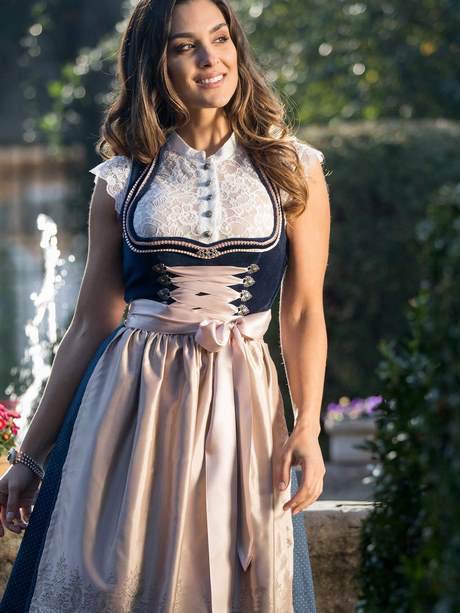 dirndl-2020-trend-42_12 Dirndl 2020 trend