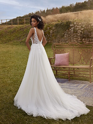 brautkleider-pronovias-2022-06_5 Brautkleider pronovias 2022