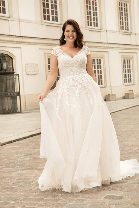 brautkleider-xxl-2022-85_14 Brautkleider xxl 2022