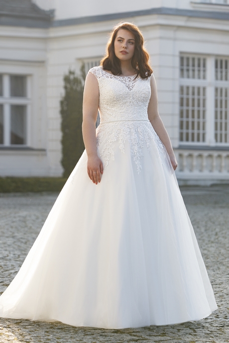 brautkleider-xxl-2022-85_2 Brautkleider xxl 2022