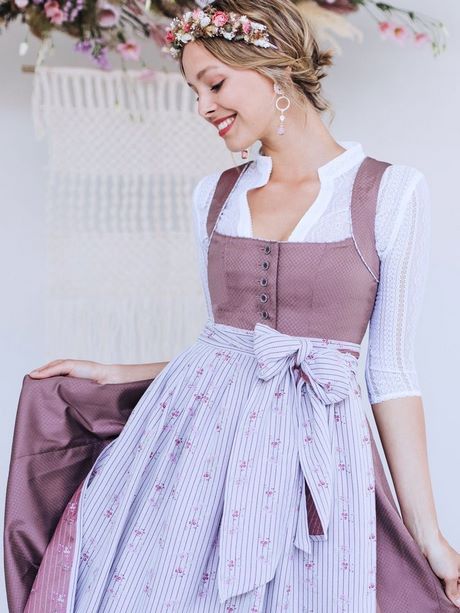 dirndl-2022-elegant-39_11 Dirndl 2022 elegant