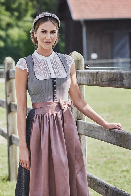 dirndl-2022-elegant-39_7 Dirndl 2022 elegant