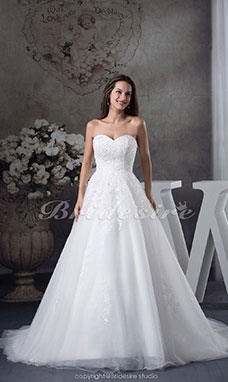 brautkleid-a-linie-mit-tragern-34_19 Brautkleid a linie mit trägern