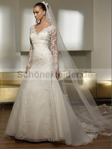 brautkleid-mit-langen-spitzenarmeln-41_19 Brautkleid mit langen spitzenärmeln