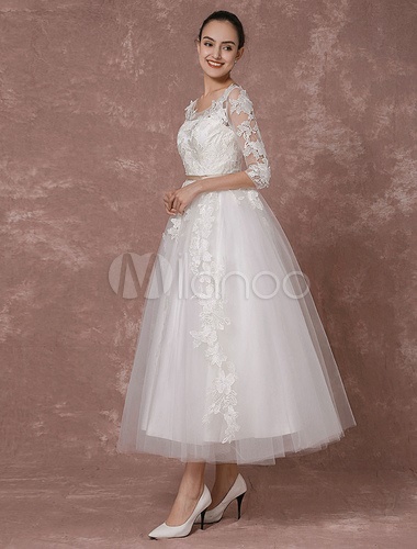 kurzes-brautkleid-mit-armel-33_17 Kurzes brautkleid mit ärmel