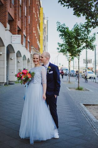 blau-weisses-hochzeitskleid-31_12 Blau weißes hochzeitskleid