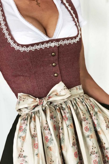 dirndl-2020-lang-71_2 ﻿Dirndl 2020 lang