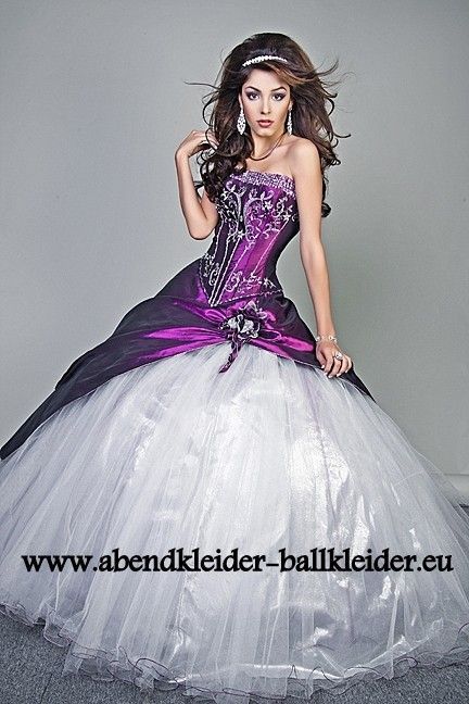 Kleid weiß lila