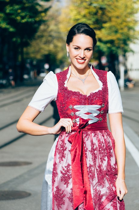 dirndl-mode-schweiz-93_11 Dirndl mode schweiz