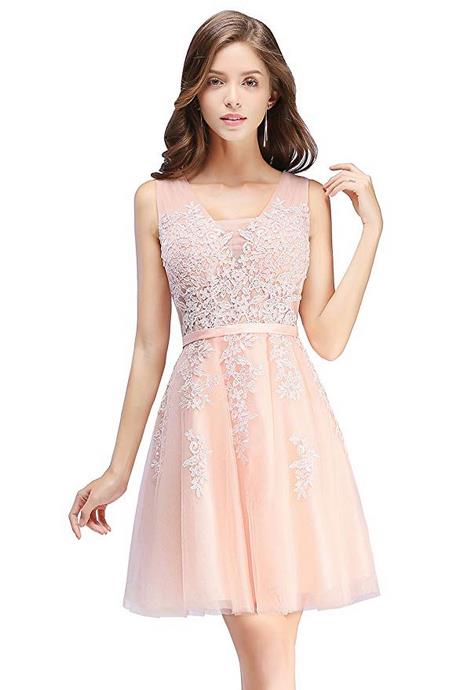 Abendkleid beige knielang - Stil und Schönheit