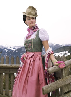 sportalm-dirndl-lang-68j Sportalm dirndl lang