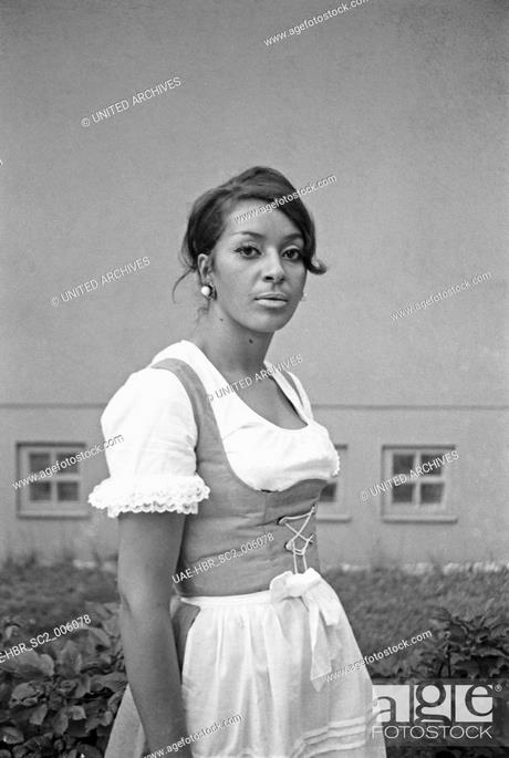 deutschland-dirndl-02_8 Deutschland dirndl