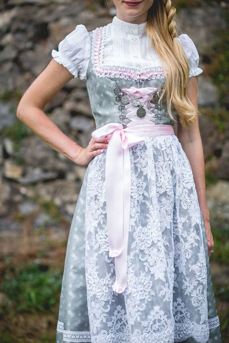 dirndl-bei-24_9 Dirndl bei