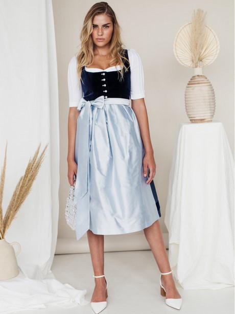 dirndl-blau-seide-71_4 Dirndl blau seide